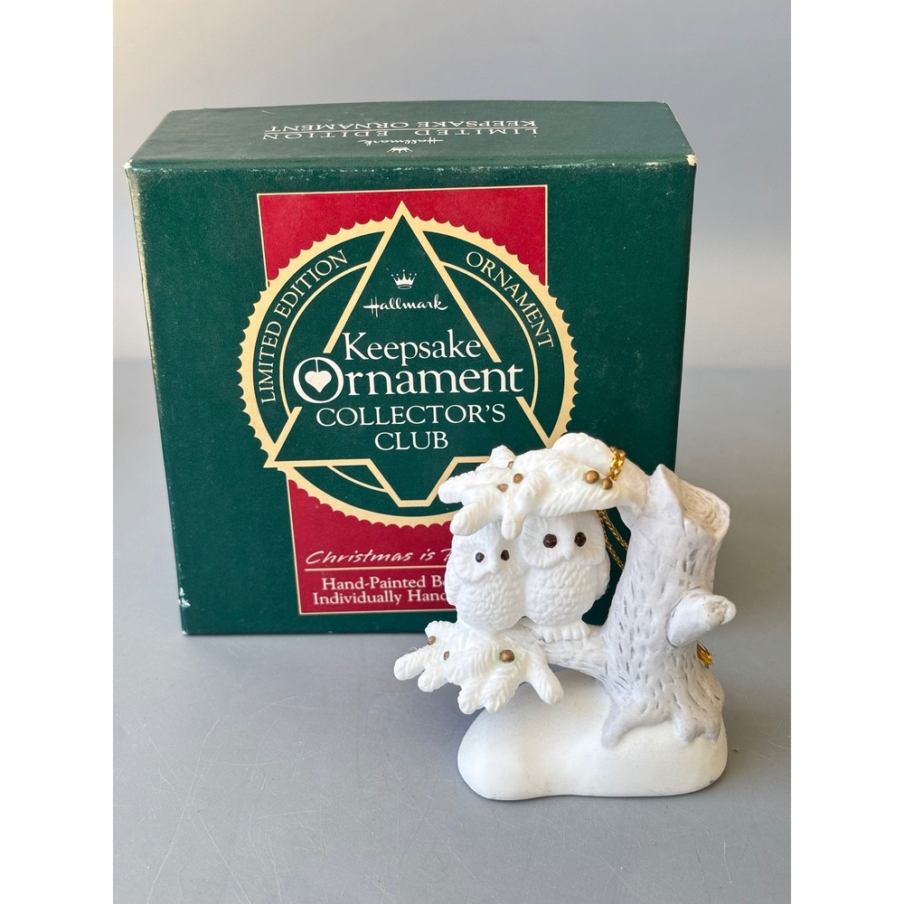 1989 Hallmark Keepsake Ornament Collectors Club‎ Christmas is Peaceful Owls